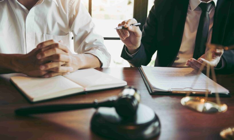 Tư vấn luật doanh nghiệp - Hỗ trợ doanh nghiệp các dịch vụ pháp lý, giải quyết tranh chấp